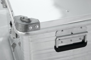 Ящик усиленный алюминиевый с замком РИФ 592х388х409 ( E592388409 )