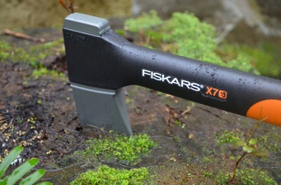 Топор туристический FISKARS X7 XS (1015618)